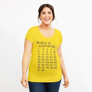 T-shirt de grossesse avec calendrier imprimé
